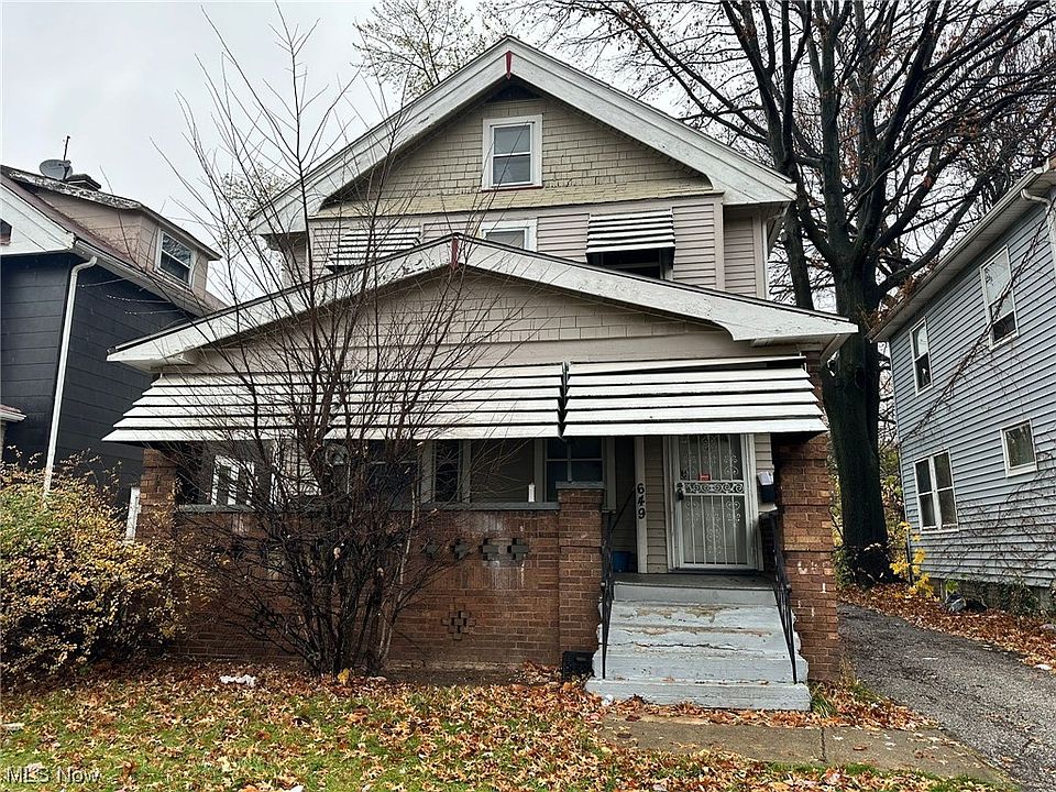 1st image of 649 E 131st St