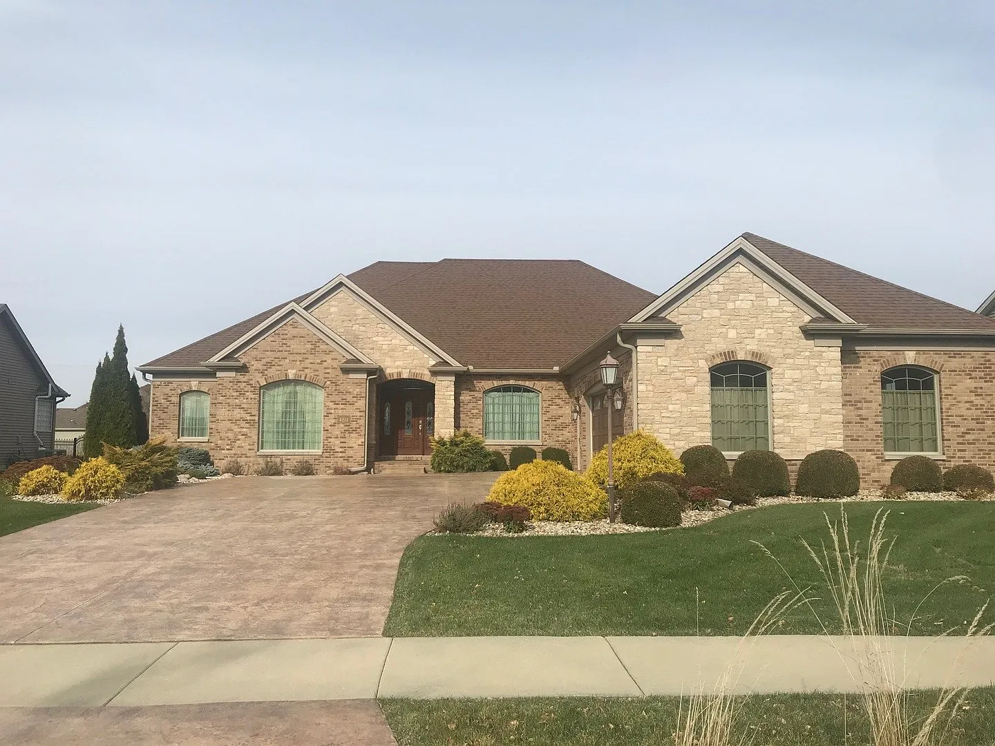 4814 Chestnut Grove Dr photo 1