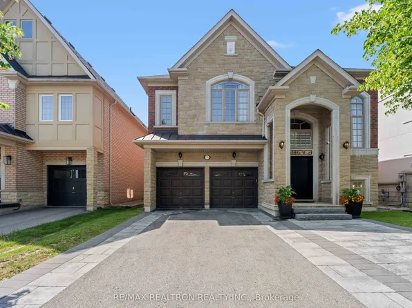 7 Randolph Dr, Vaughan, ON L6A 0W1