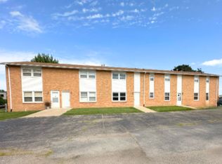 807 11th St #1, Charles City, IA 50616