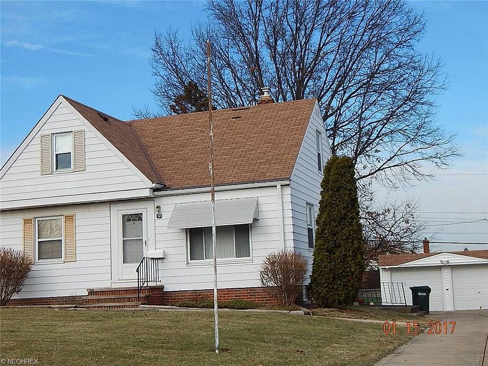 1st image of 3420 Hilltop Dr