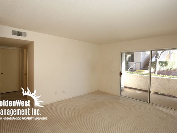 5th image of 5265 Caspian Springs Dr Unit 101