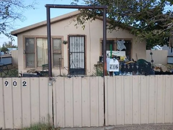 902 S Ash St, Pecos, TX 79772