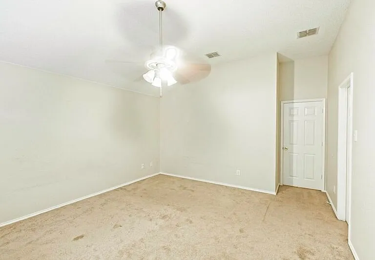 1118 Water Oak Way — Photo 33