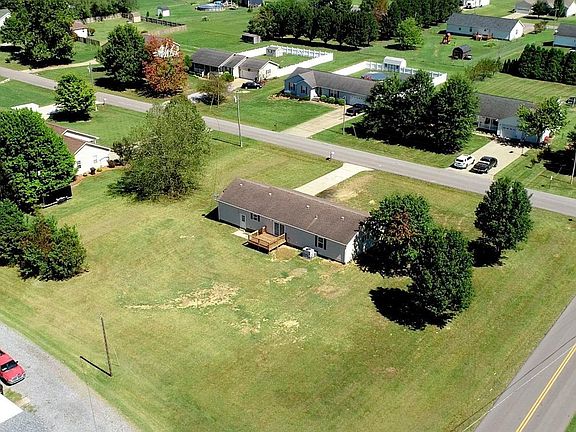 2nd image of 21 Wells Purdom Dr