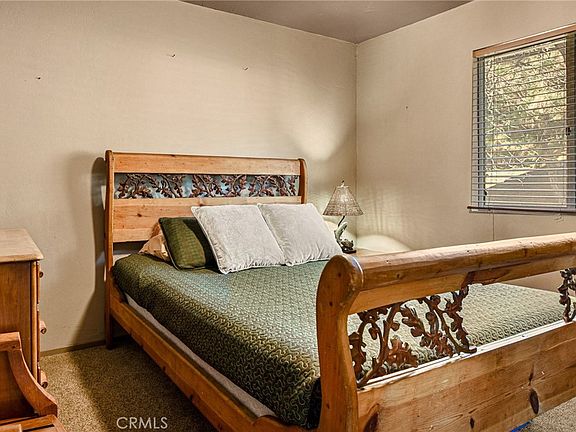 4th image of 1256 Grass Valley Rd