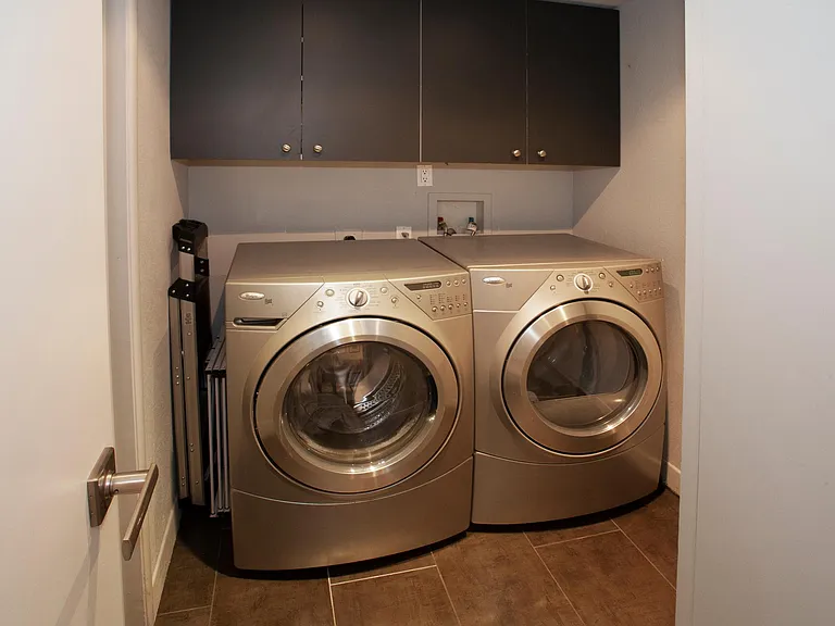 860 N Indian Canyon Dr #5 — Photo 16