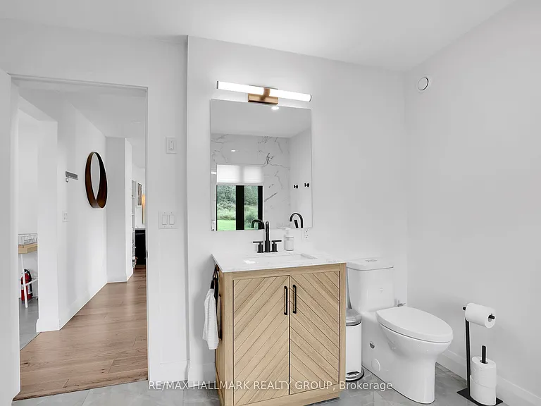 165 Knapp St — Photo 18