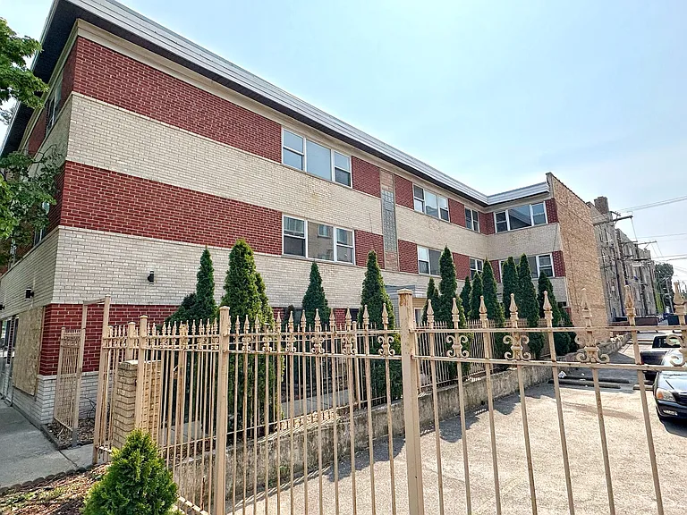 5308 N Damen Ave #2R — Photo 8