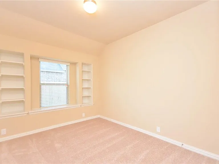 122 Eagle Feather Dr — Photo 14