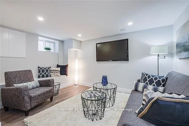 51 W Lynn Ave — Photo 12