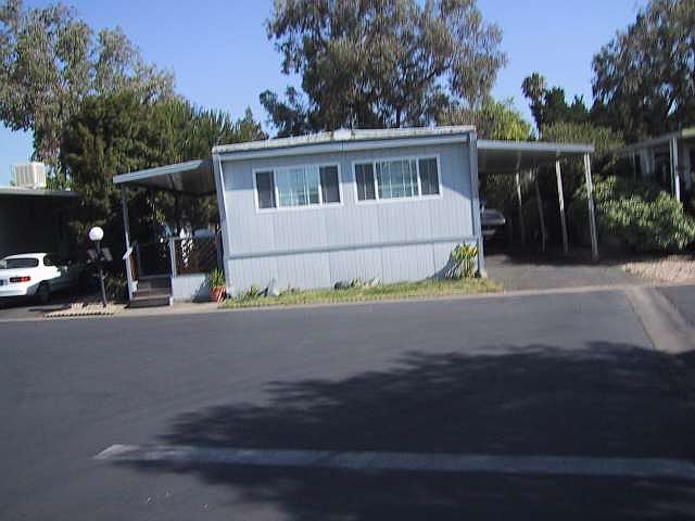 1st image of 249 Kaimu St #249