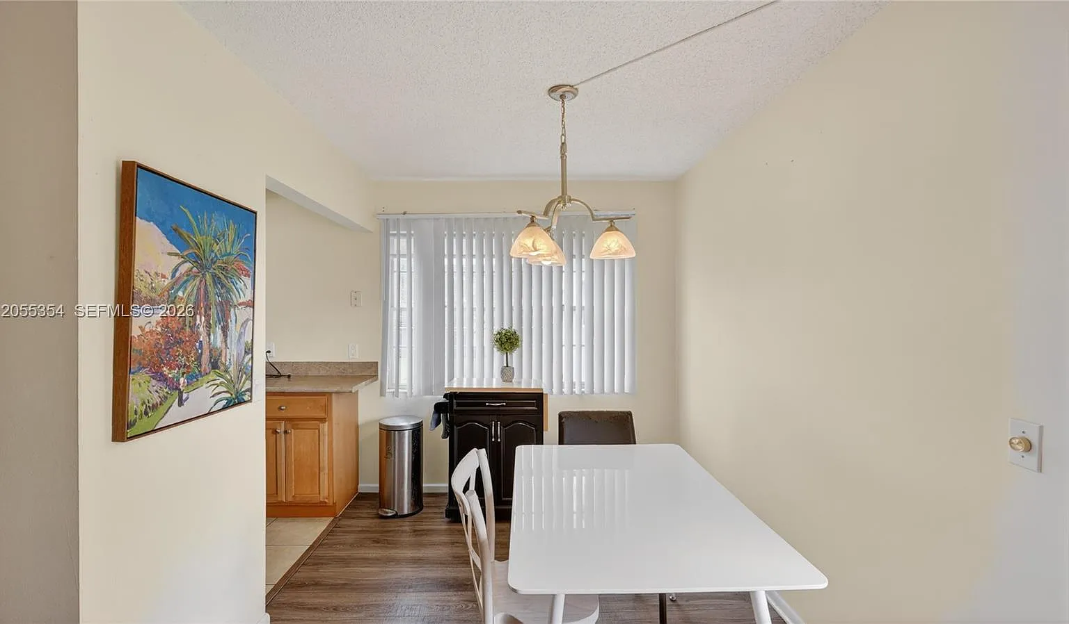 Mansfield At Century Vill — Photo 3