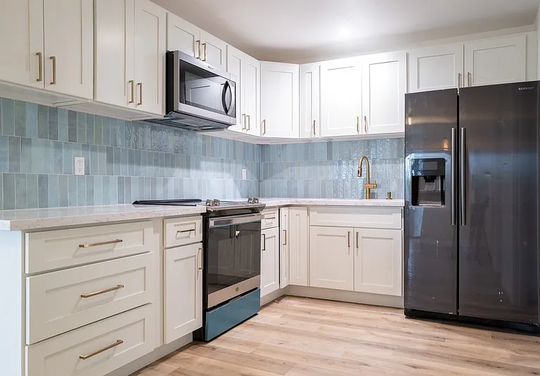 1508 Farrington St #B — Photo 3