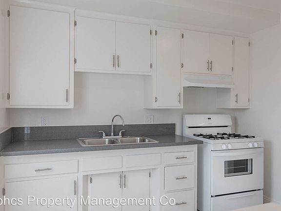 5th image of 922 N Normandie Ave APT 6