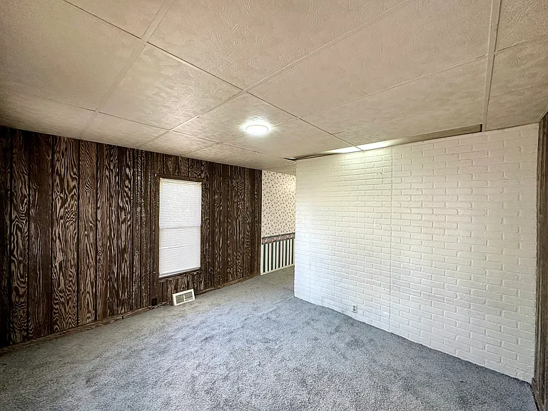 29 W Miller St — Photo 7