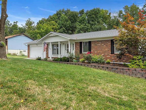 4th image of 117 Hickory Hill Dr