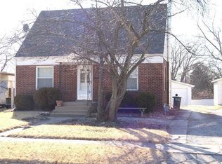 817 Academy St, Valparaiso, IN 46383