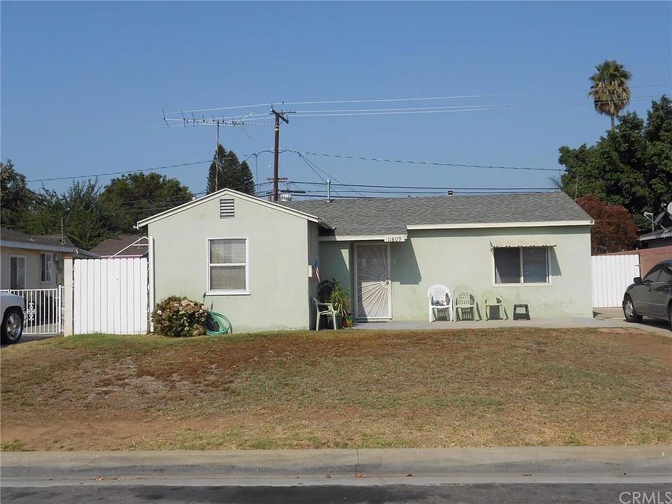 1st image of 11809 Telechron Ave