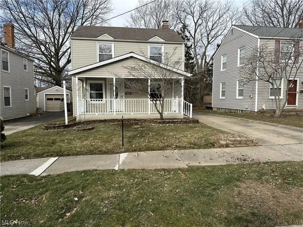 1584 Oakwood Ave, Akron, OH 44301