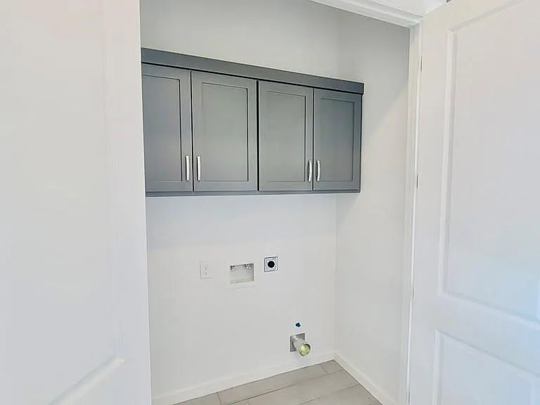 2051 Diamond Dr #B — Photo 4