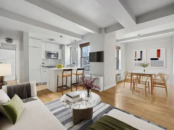308 W 30th St APT 10F, New York, NY 10001