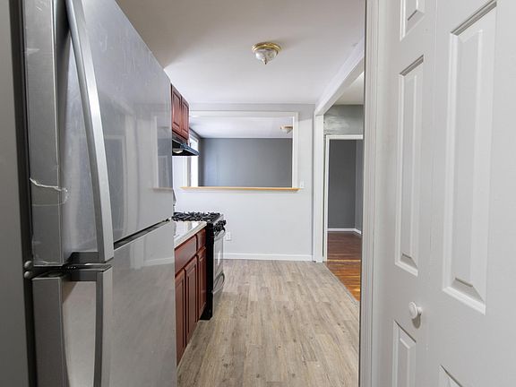 2nd image of 352 Bergen Ave #1