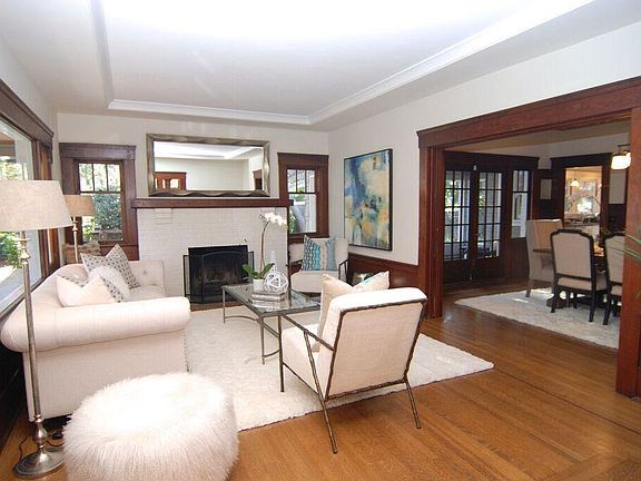 3rd image of 496 Mariposa Ave