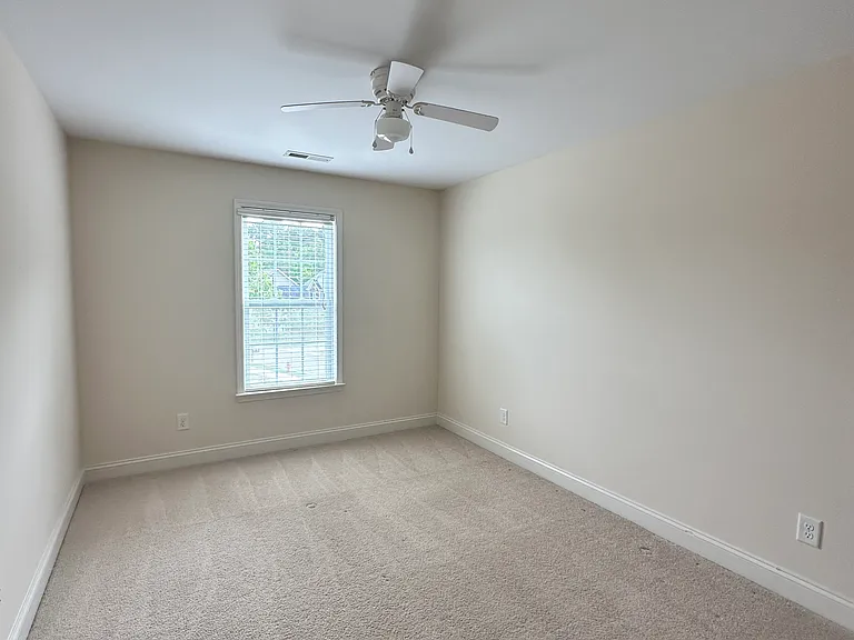 4612 Cottendale Dr — Photo 34