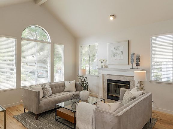 5th image of 305 Windmill Park Ln