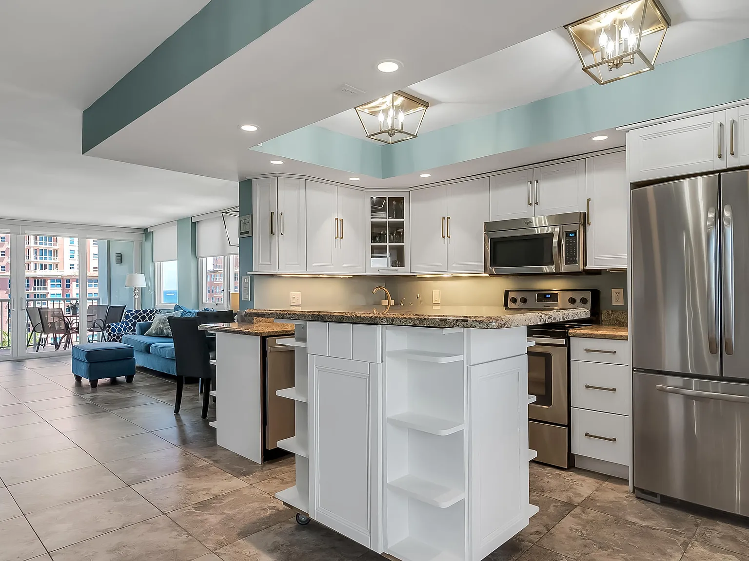 2 bed, 2.0 bath, 1425 sqft, $3,200 — Photo 3