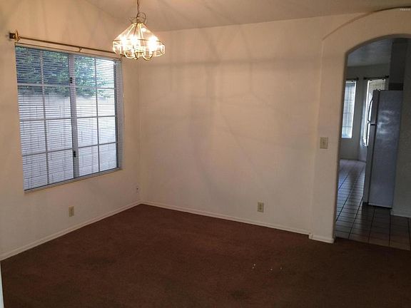 5th image of 1210 E Michelle Dr