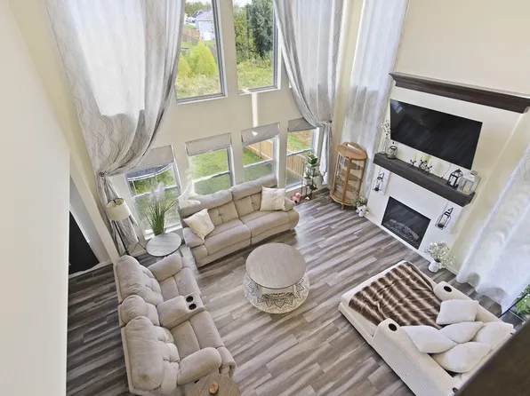 16280 Natchez Dr, Ashland, MO 65010