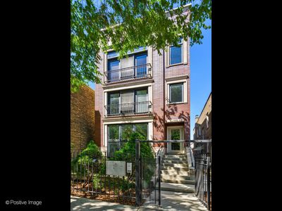 1022 N Wood St #1, Chicago, IL, 60622
