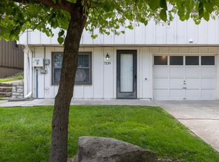 7139 Crisp Ave, Raytown, MO 64133