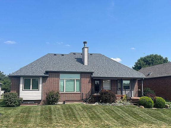 3rd image of 4431 N Ironwood St