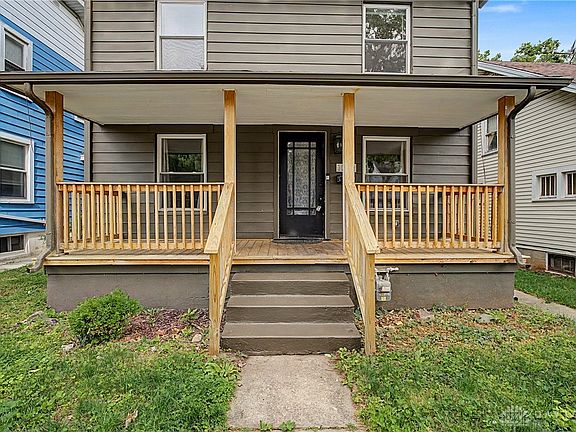 3rd image of 1253 Epworth Ave