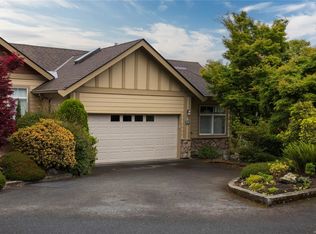 3281 Maplewood Rd #15, Saanich, BC V8P3M4