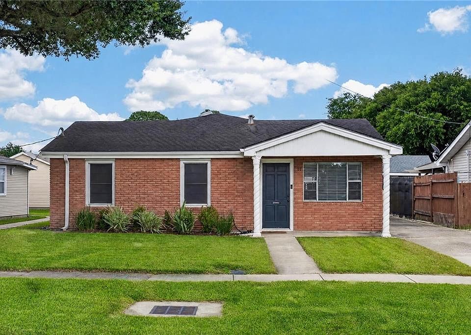 1st image of 57 Mason St