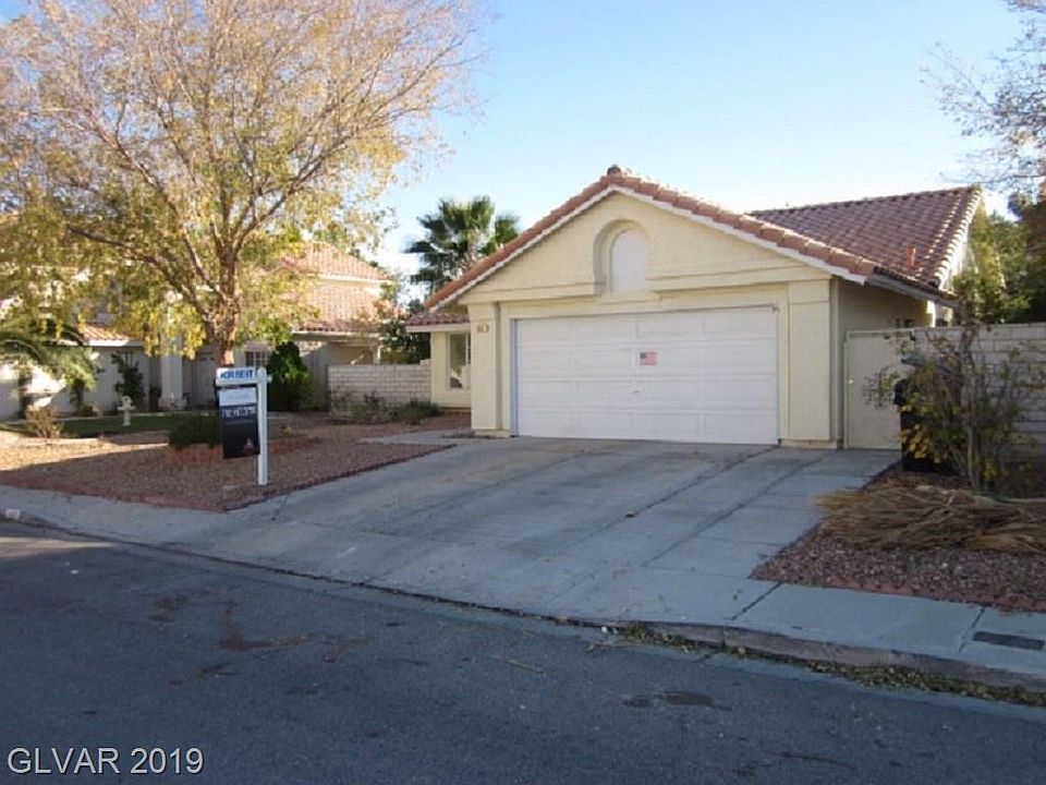 1st image of 1615 Heather Oaks Way