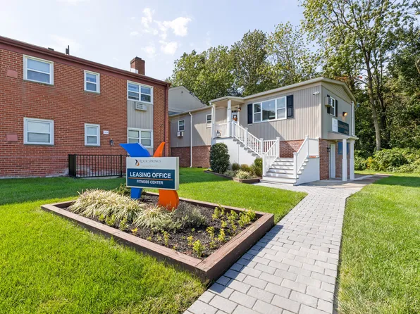 Rock Springs Apartments