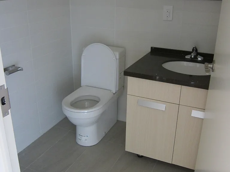 573 W 161st St #6A — Photo 9