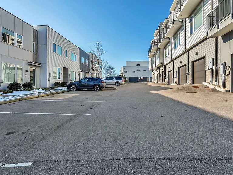 64 Fern Ave #2 — Photo 33
