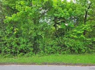 6002 Sewickley Dr #1, Jamesville, NY