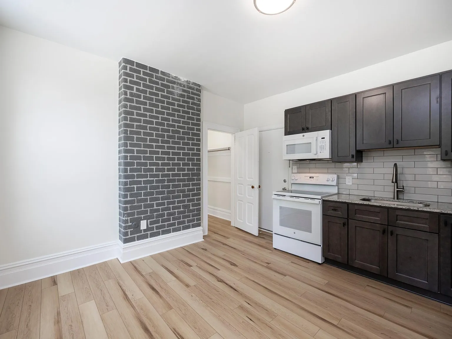 1 bed, 600 sqft, $1,495 — Photo 4