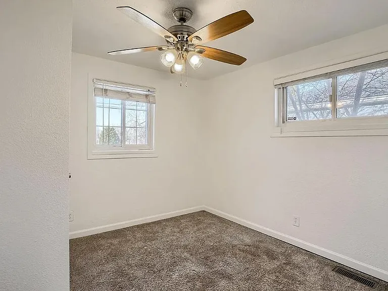 3828 W Kentucky Ave — Photo 16