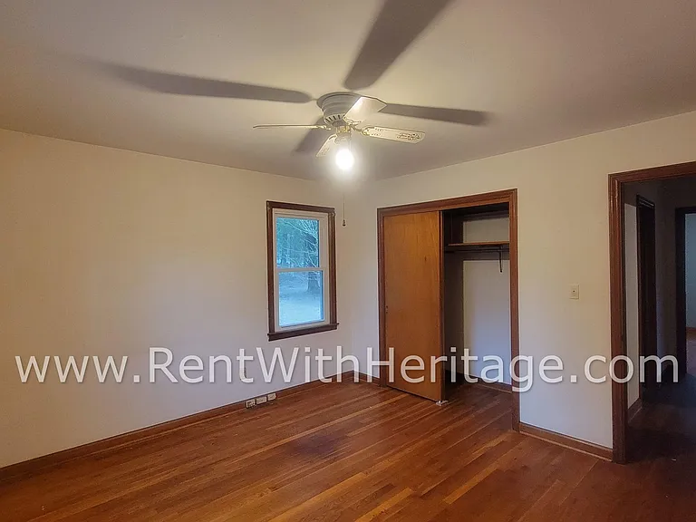 5575 Burrus Rd — Photo 32