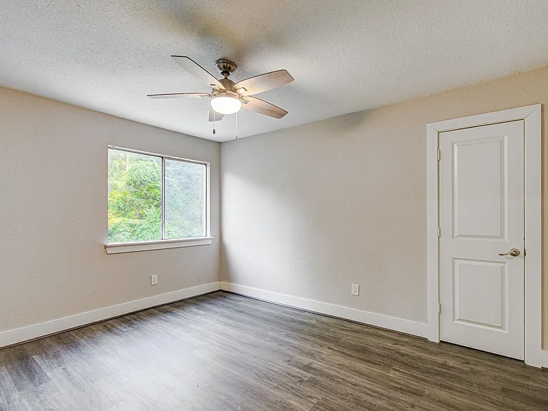 2554 River Rdg — Photo 16