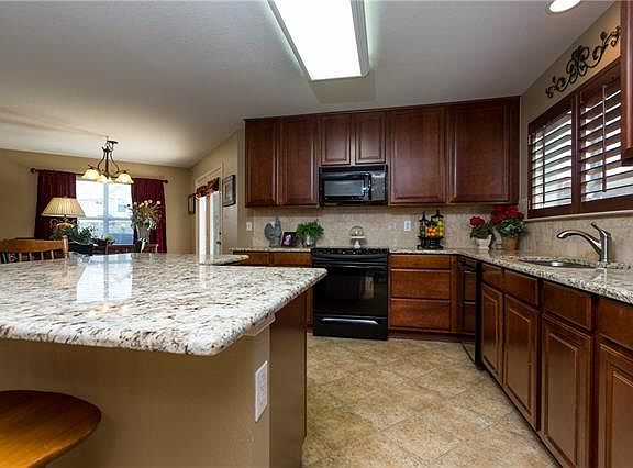 4th image of 10740 Irish Glen Trl