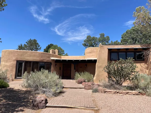 1313 Kentucky St SE, Albuquerque, NM 87108
